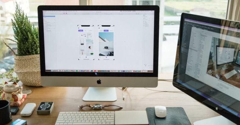 Accessible Websites - Apple Imac on Brown Wooden Desk